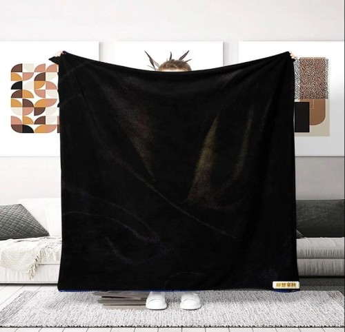 Simple Solid Color Casual Flannel Blanket